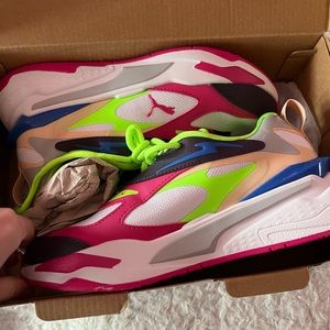 Puma never been worn